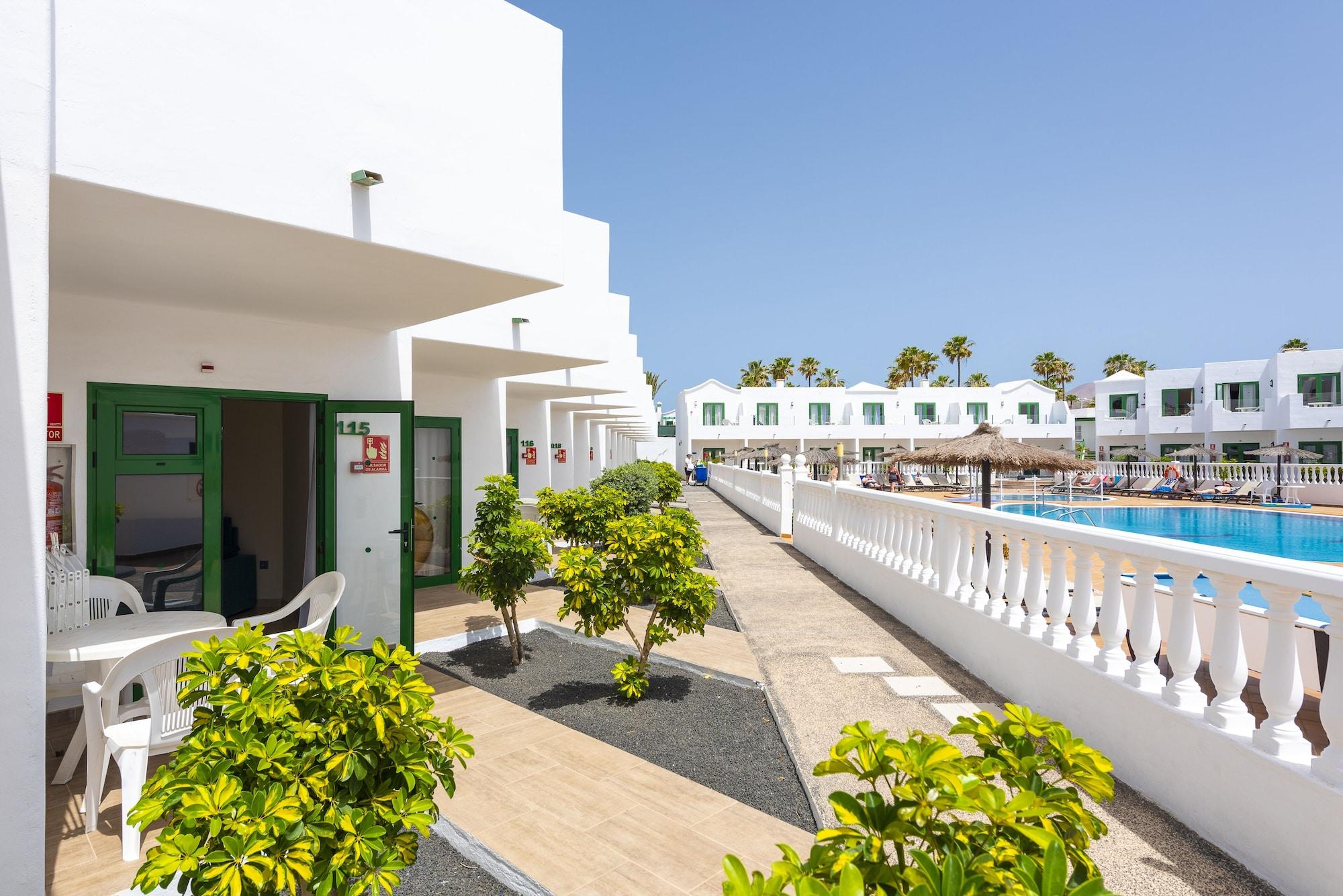 Las Adelfas Hotel Puerto del Carmen  Exterior photo